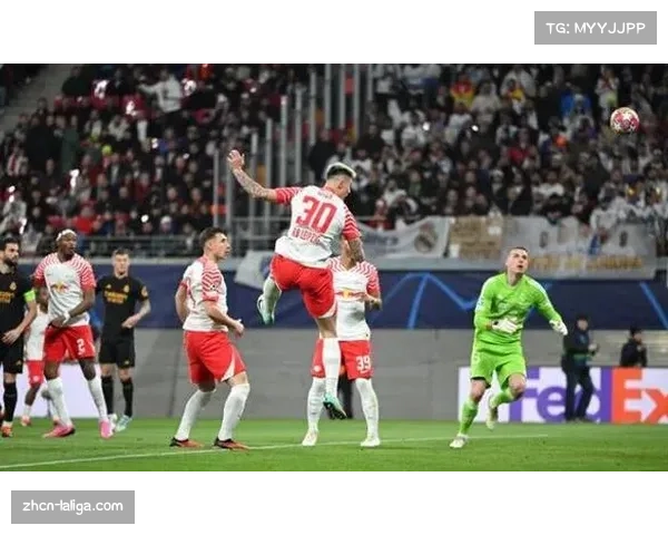 莱比锡53个进球35个失球,攻防表现处于联赛上游水平 莱比锡53个进球35个失球,攻防表现处于联赛上游水平